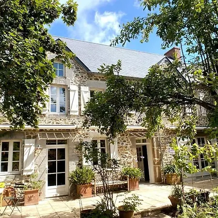 Ferienhaus Hübsches Der Familie Mit Eigenem Garten