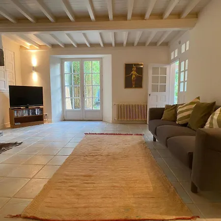 Huebsches Der Familie Mit Eigenem Garten * Heugueville-sur-Sienne