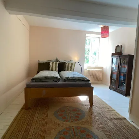 Holiday home Huebsches Der Familie Mit Eigenem Garten Heugueville-sur-Sienne