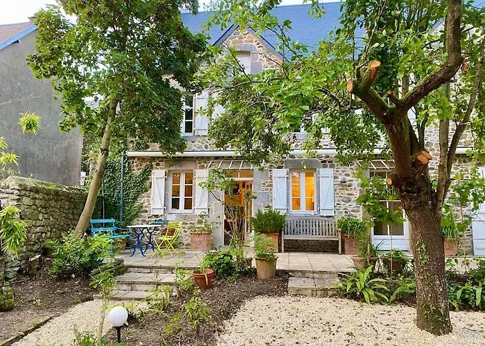 Huebsches Der Familie Mit Eigenem Garten * Heugueville-sur-Sienne