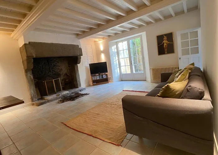 Huebsches Der Familie Mit Eigenem Garten * Heugueville-sur-Sienne